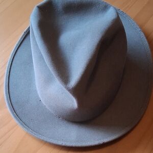 Stylish Gray Fedora Hat